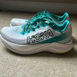 Hoka Mach X